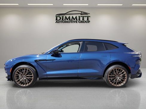 Used 2025 Aston Martin DBX 707 AWD/4WD image 2