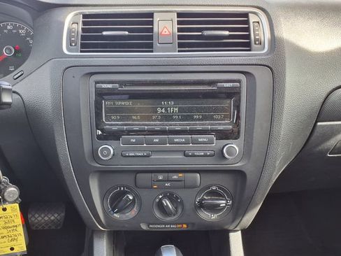 Used 2014 Volkswagen Jetta S FWD image 24