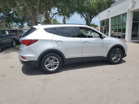 Used 2018 Hyundai Santa Fe Sport w/ 2.4L Value Package 02 FWD image 6