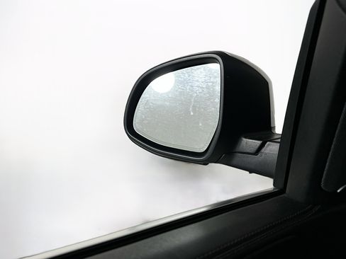 Used 2024 BMW X5 sDrive40i w/ Premium Package image 16