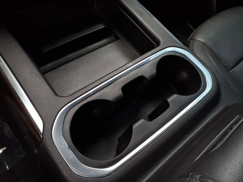 Used 2021 Chevrolet Silverado 1500 LT Trail Boss w/ Convenience Package II AWD/4WD image 34