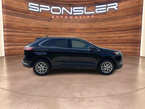 Used 2023 Ford Edge SEL w/ Convenience Package AWD/4WD image 8