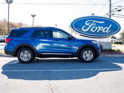 Certified 2022 Ford Explorer XLT w/ Equipment Group 202A