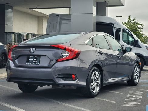 Used 2017 Honda Civic LX image 4