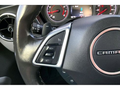 Used 2018 Chevrolet Camaro LT image 19