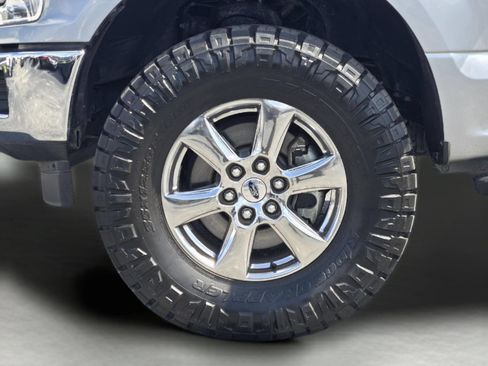 Used 2020 Ford F150 XLT w/ Equipment Group 302A Luxury AWD/4WD image 8