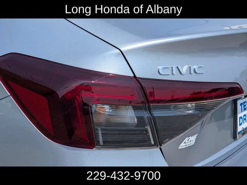 Used 2025 Honda Civic LX image 9