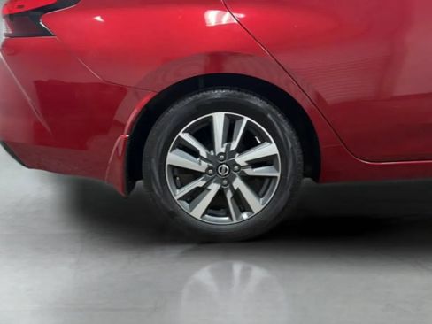 Used 2020 Nissan Versa SV FWD image 26