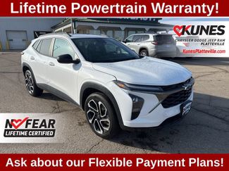 Used 2024 Chevrolet Trax RS w/ Sunroof Package FWD video 1