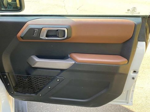 Used 2022 Ford Bronco Outer Banks AWD/4WD image 37