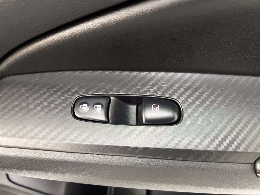Used 2026 Nissan Altima 2.5 SV FWD image 29