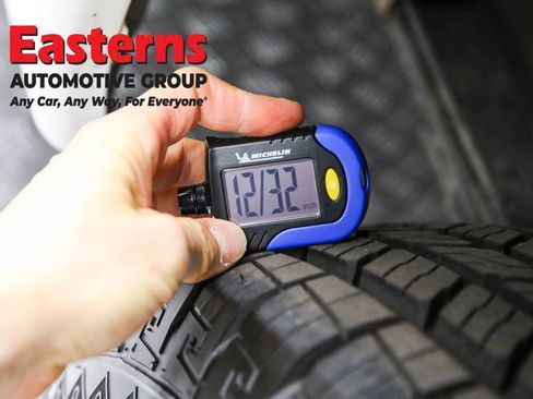 Used 2017 Chevrolet Express 2500 image 26