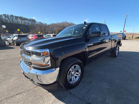 Used 2019 Chevrolet Silverado 1500 LT w/ All Star Edition image 4