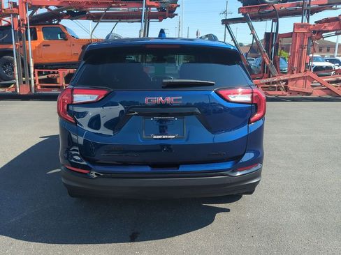 Used 2023 GMC Terrain SLE w/ Driver Convenience Package AWD/4WD image 7