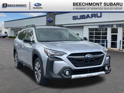 Used 2025 Subaru Outback Limited AWD/4WD image 1