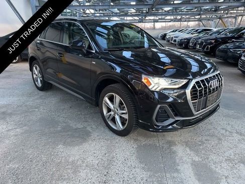 Used 2020 Audi Q3 2.0T Prestige image 3