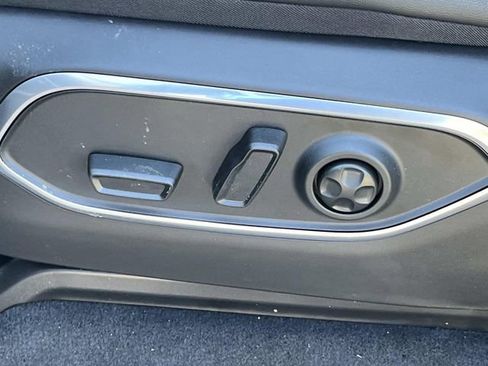 New 2026 Jeep Grand Wagoneer 4WD image 23