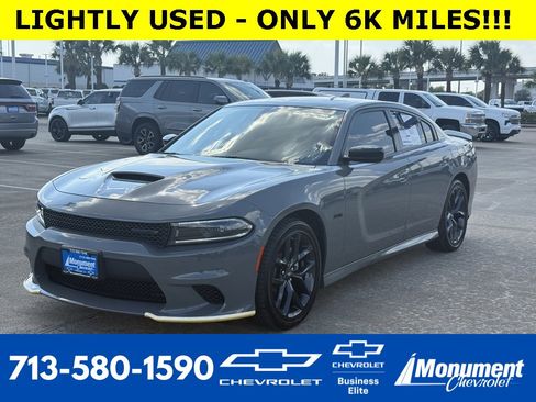 Used 2023 Dodge Charger R/T w/ Blacktop Package image 1