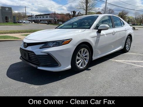 Used 2023 Toyota Camry LE FWD image 8