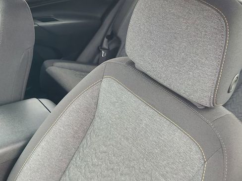 Used 2024 Chevrolet Equinox LT FWD image 24