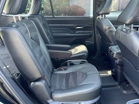 Used 2026 Toyota Grand Highlander AWD Hybrid image 23