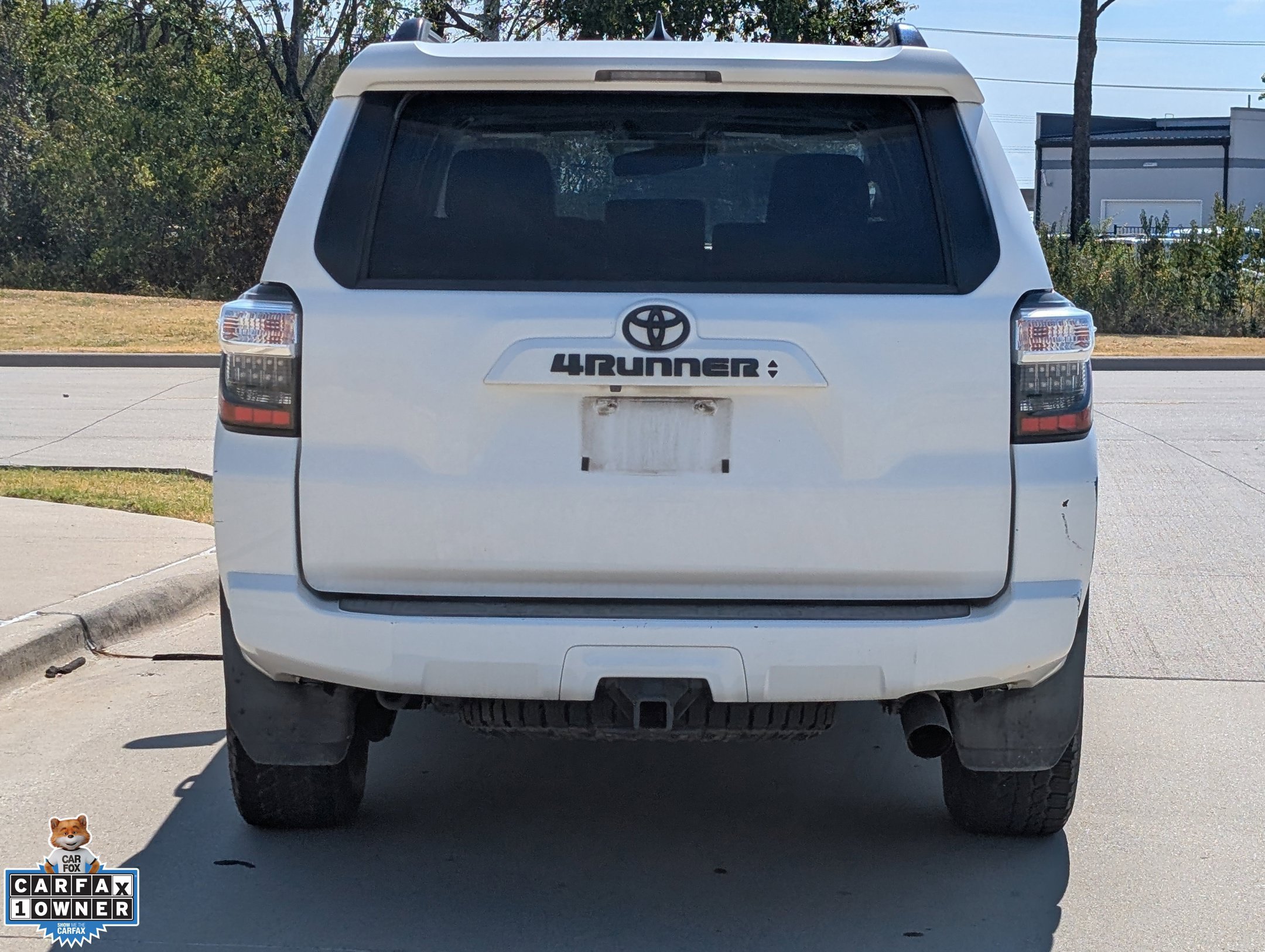 Used 2020 Toyota 4Runner SR5 Premium w/ Moonroof Package RWD image 6