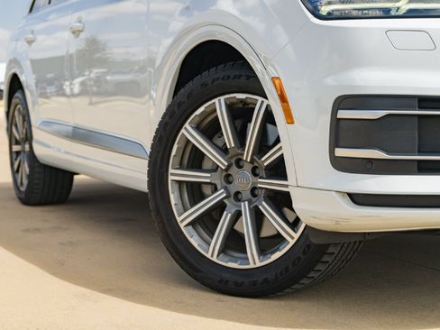 Used 2018 Audi Q7 2.0T Premium Plus w/ Premium Plus Package AWD/4WD image 2