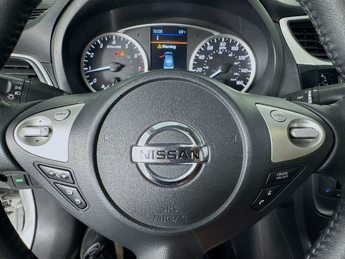 Used 2019 Nissan Sentra SV FWD image 16