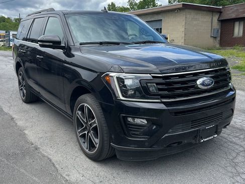 Used 2019 Ford Expedition Limited w/ Equipment Group 303A AWD/4WD image 1