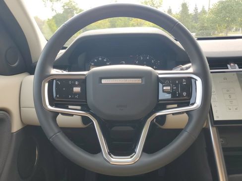 Used 2025 Land Rover Discovery Sport S AWD/4WD image 31