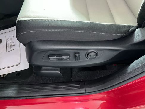 Used 2024 Honda CR-V EX image 14