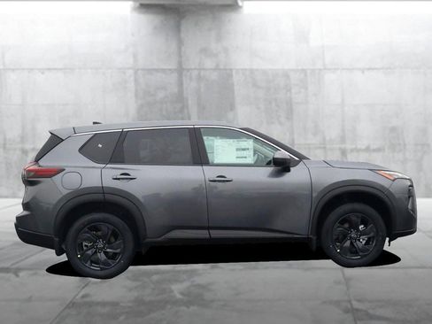 New 2026 Nissan Rogue SV image 5