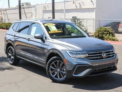 Used 2022 Volkswagen Tiguan SE