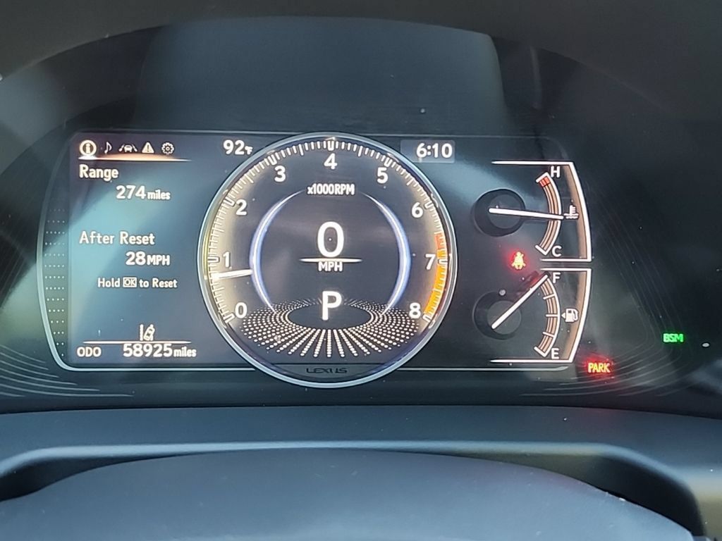 Used 2022 Lexus ES 350 w/ Premium Package FWD image 11