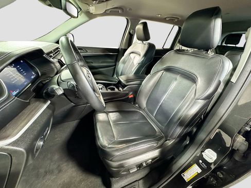 Used 2022 Jeep Grand Cherokee L Limited w/ Trailer Tow Group (B) image 14