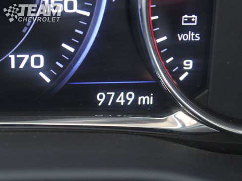 Certified 2021 GMC Acadia Denali w/ Denali Ultimate Package AWD/4WD image 17