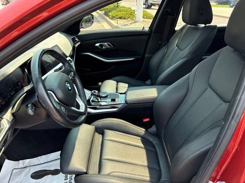 Used 2019 BMW 330i xDrive Sedan w/ Premium Package AWD/4WD image 12