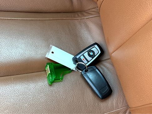 Used 2015 BMW 428i Convertible image 26