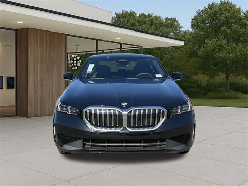 New 2026 BMW 530i w/ Premium Package image 4