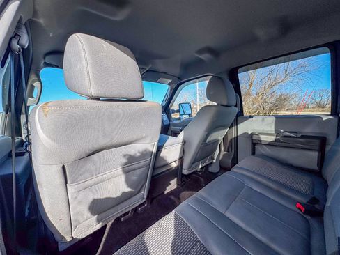 Used 2011 Ford F250 XLT w/ XLT Interior Pkg image 22