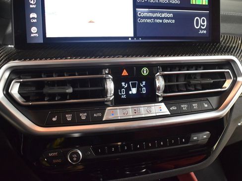 Used 2023 BMW X4 M40i w/ Parking Assistance Package AWD/4WD image 34
