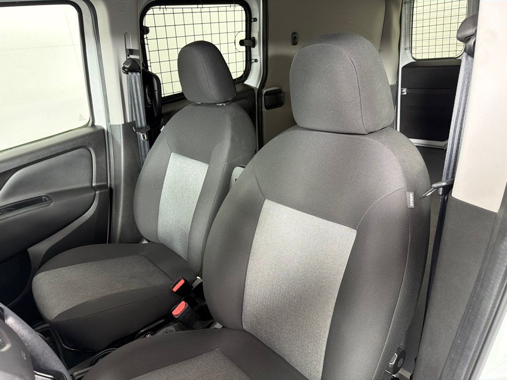 Used 2022 RAM ProMaster City Tradesman w/ Window Group 05 FWD image 13