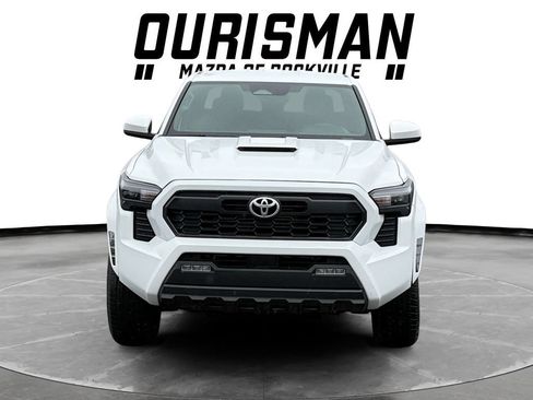 Used 2025 Toyota Tacoma TRD Sport AWD/4WD image 8