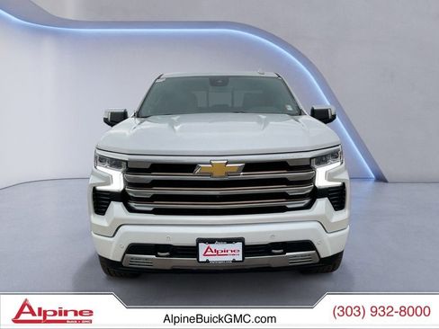 Used 2022 Chevrolet Silverado 1500 High Country w/ High Country Premium Package image 8