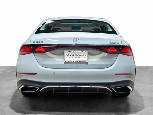 Used 2024 Mercedes-Benz E 350 4MATIC Sedan w/ Driver Assistance Package image 12