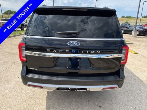 Used 2024 Ford Expedition Limited AWD/4WD image 10