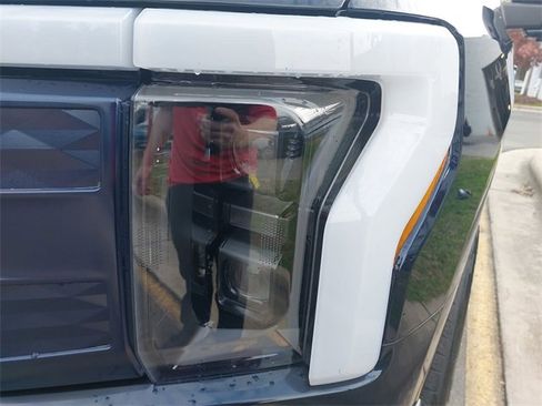 Certified 2025 Ford F150 Lightning Lariat image 30