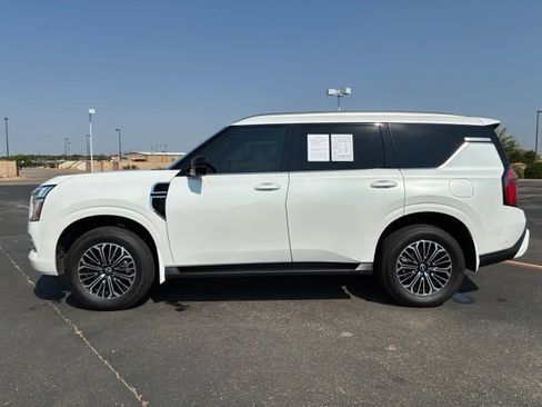 Certified 2026 Nissan Armada SL w/ Captain's Chari Seat Package RWD image 3