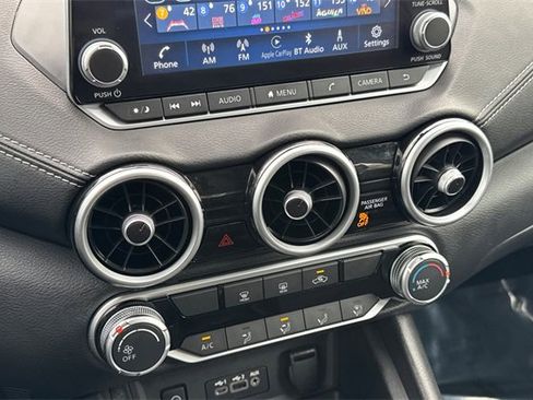 Used 2025 Nissan Sentra SV image 30