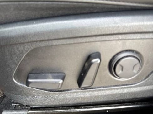 Used 2024 Kia Sorento S FWD image 41